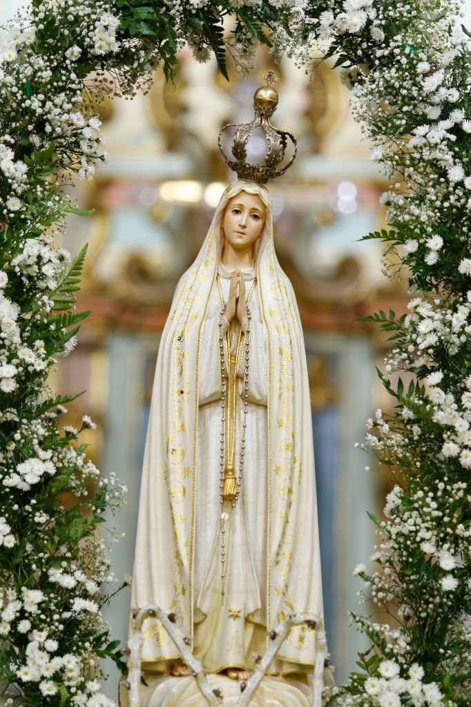 Our Lady of Fatima – Dream Meaning and Symbolism 3