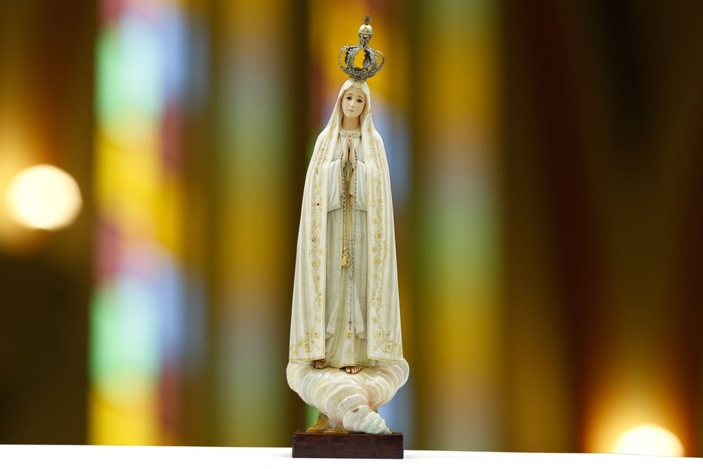 Our Lady of Fatima – Dream Meaning and Symbolism 4