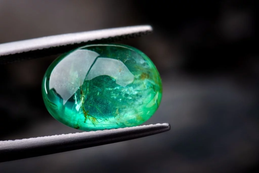 Emerald – Dream Meaning and Symbolism 4