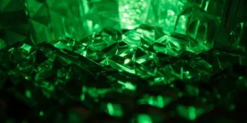 Emerald – Dream Meaning and Symbolism 162