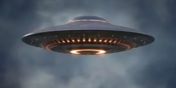 Flying Saucer - Dream Meaning and Symbolism 74
