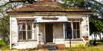 Old House – Dream Meaning and Symbolism 117