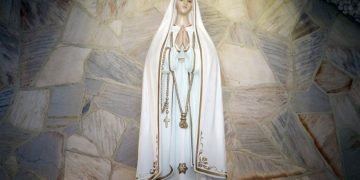 Our Lady of Fatima – Dream Meaning and Symbolism 108