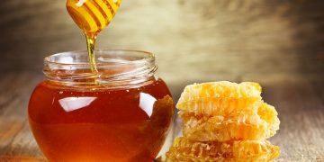 Honey - Dream Meaning And Symbolism 25